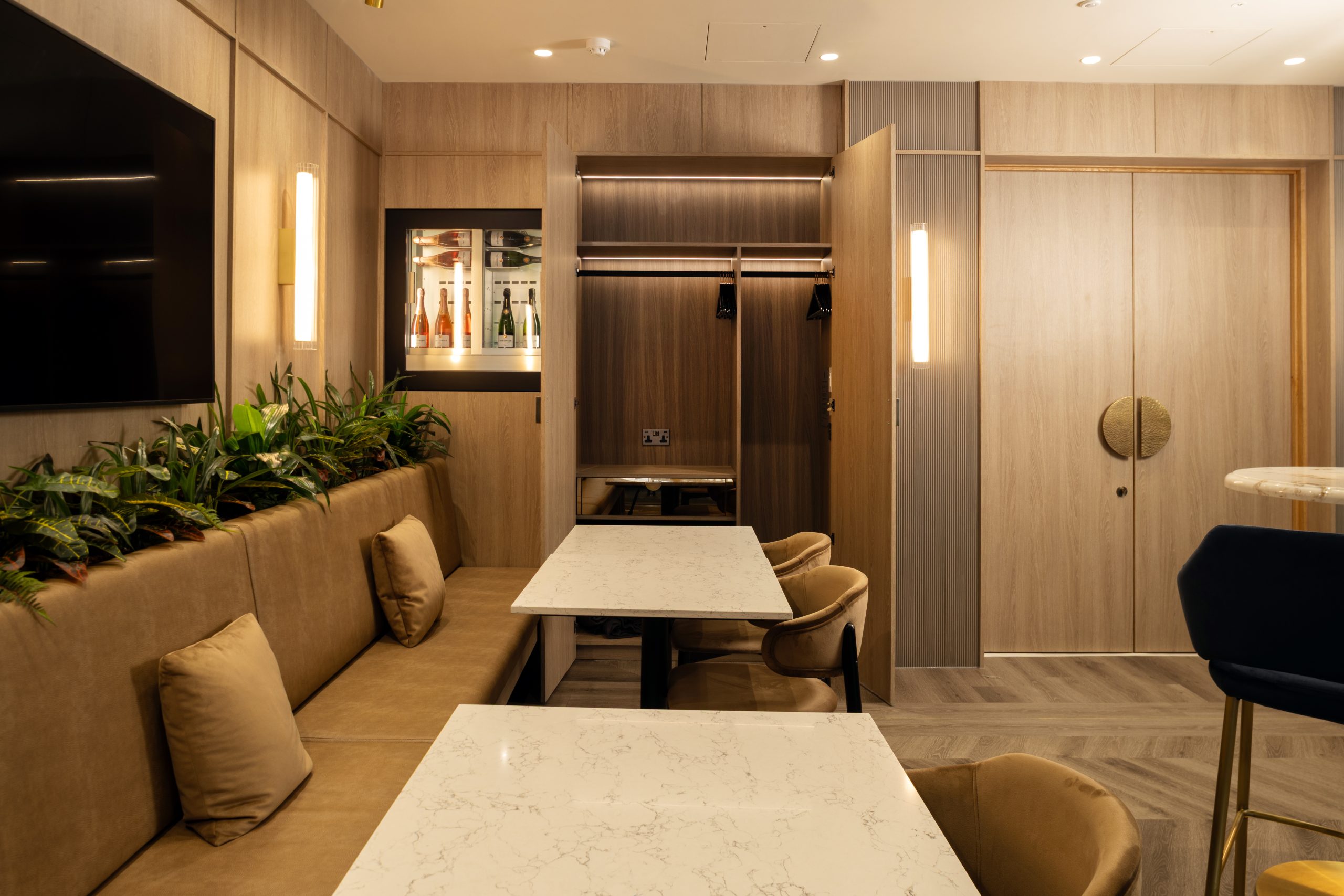 Deanhouse Etihad 8 Scaled