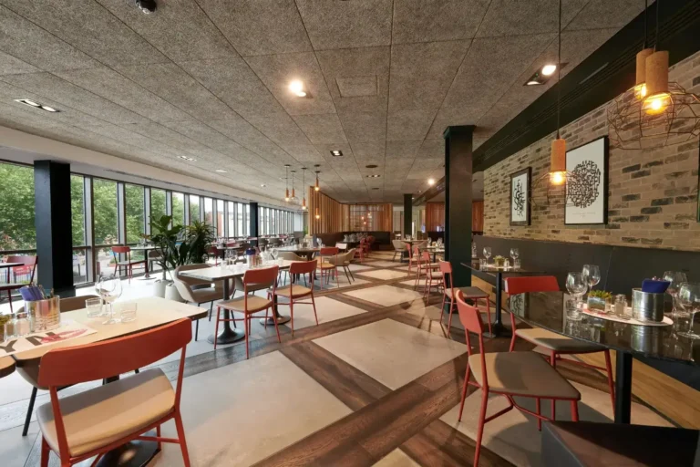 Hotel Brooklyn Leicester The Lair Restaurant 768x512